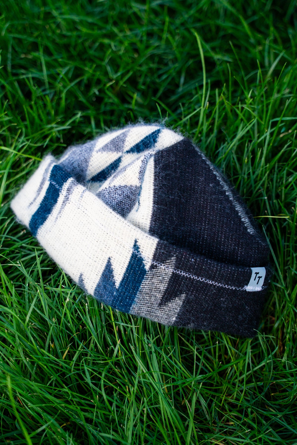 Black/White & Navy Baby Alpaca Wool